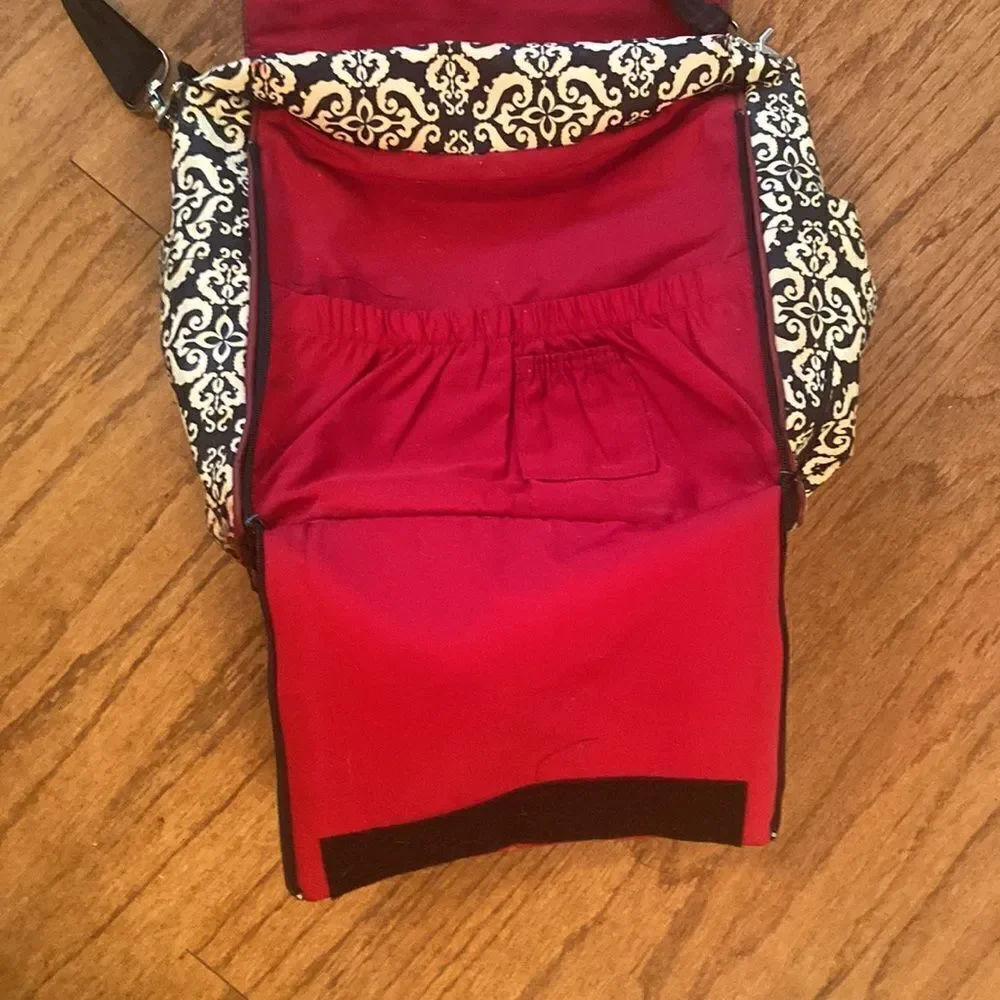 Petunia Pickle Bottom diaper bag, excellent condition black, white, and burgundy
